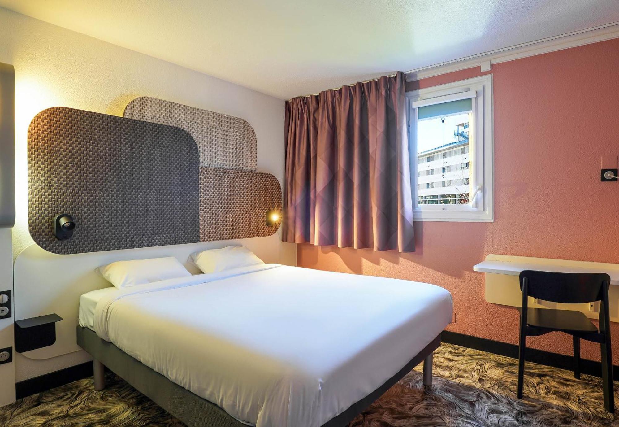 B&B Hotel Marseille Parc Chanot Exteriör bild